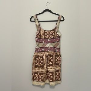 Free People
M(8) Bohemian, summer, mini dress, paisley floral